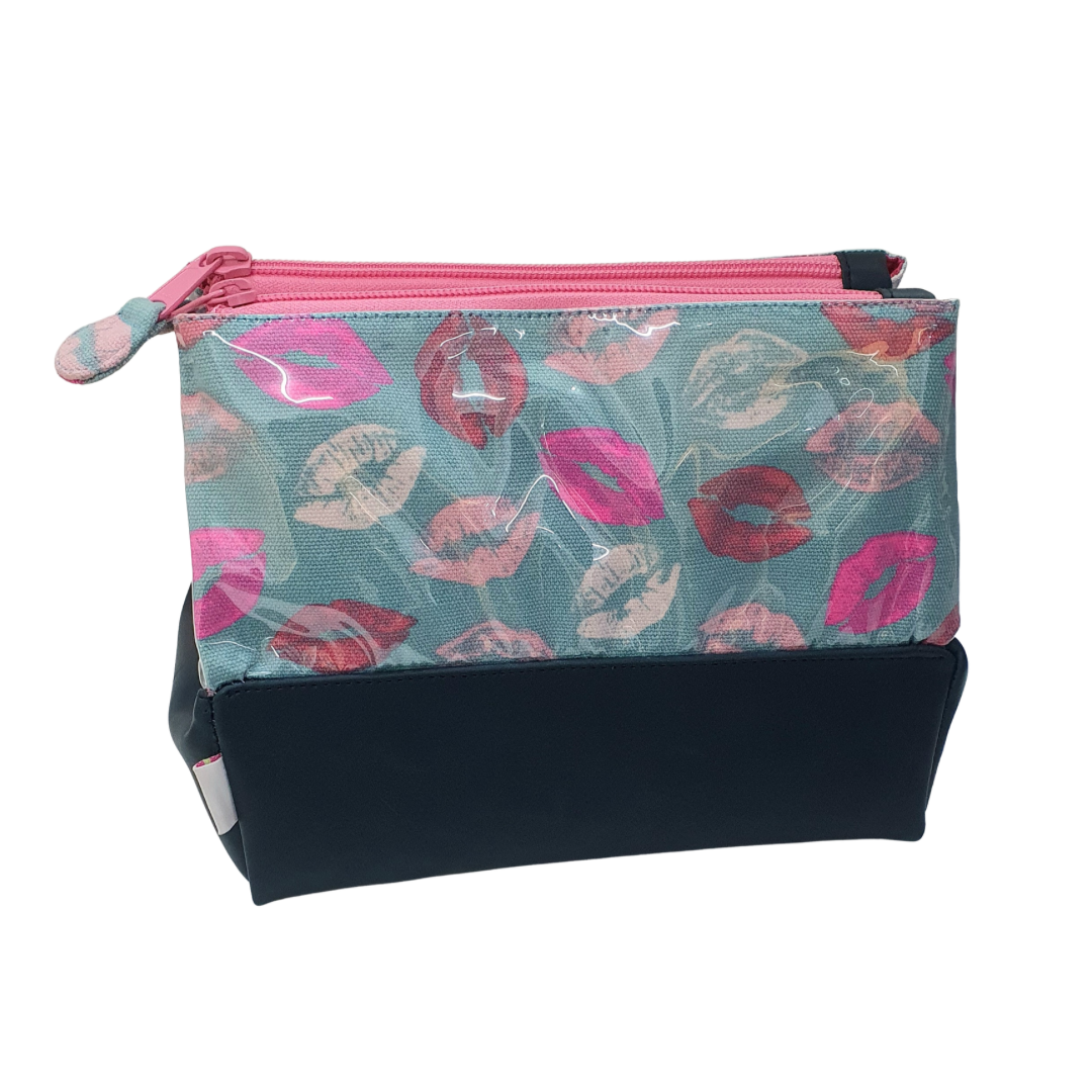 Pyramid Pouch